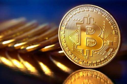 比特币面临宏观阻力，以太坊引发另类币反弹
